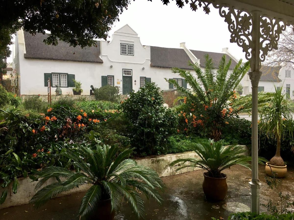 Tulbagh Country Guest House - Cape Dutch Quarters Екстериор снимка