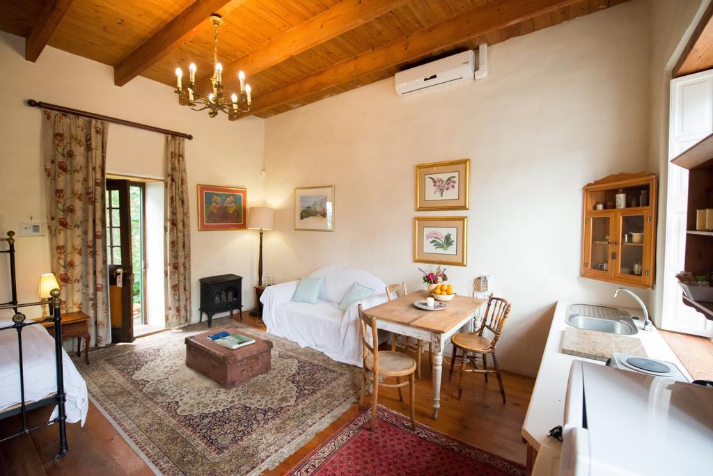 Tulbagh Country Guest House - Cape Dutch Quarters Екстериор снимка