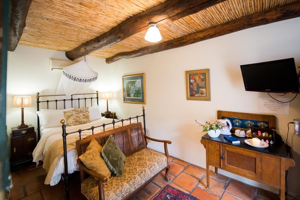 Tulbagh Country Guest House - Cape Dutch Quarters Екстериор снимка