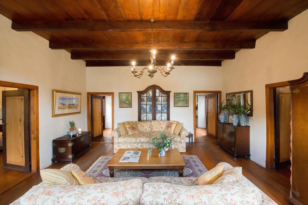 Tulbagh Country Guest House - Cape Dutch Quarters Екстериор снимка